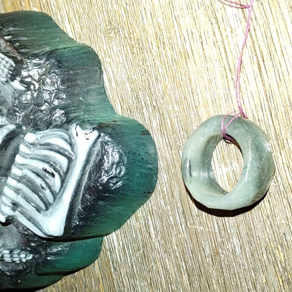New Solid Jade Ring size 9 - Picture 3 of 8